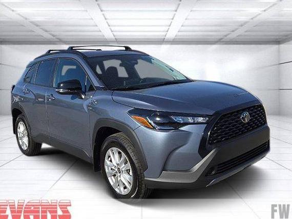 TOYOTA COROLLA CROSS 2025 7MUBAABG6SV124818 image